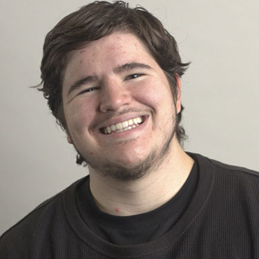 Ricardo Mendoza headshot